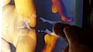 Tribute to Cumatronvideos sexy feet and hot Spanish pussy made me cum so hard. porn video